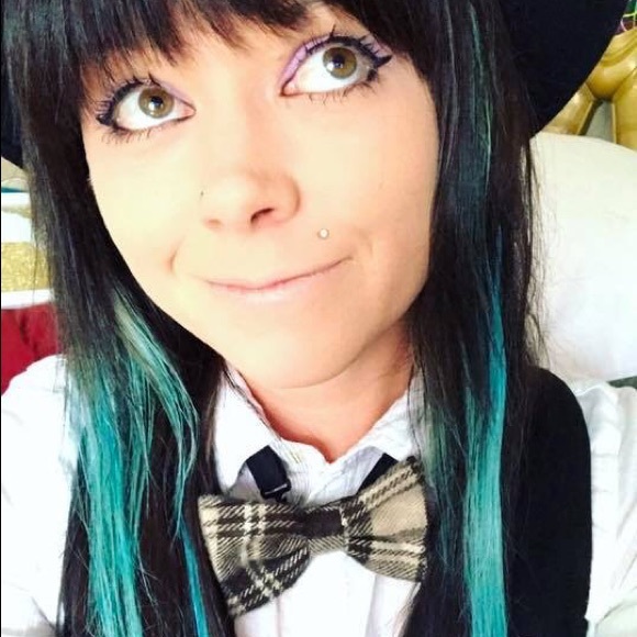 Meet your Posher, Tina - Picture 8 of 8